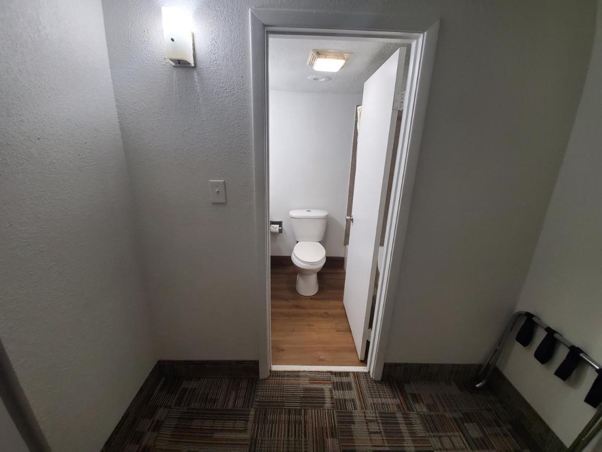 Royal Inn Hotel Indianapolis Zewnętrze zdjęcie